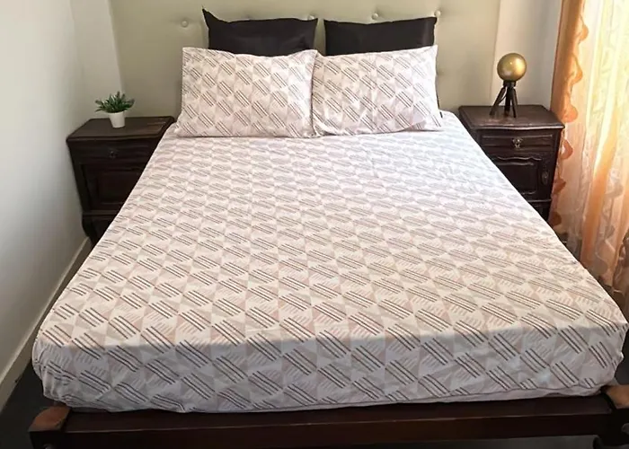 Marques Budget ホームステイ