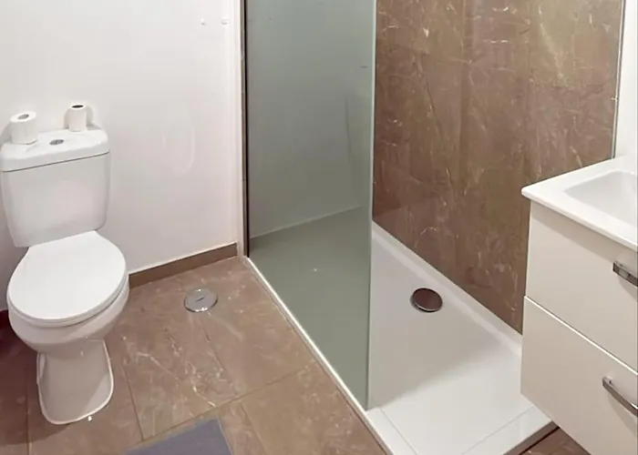 ホームステイ Marques Budget